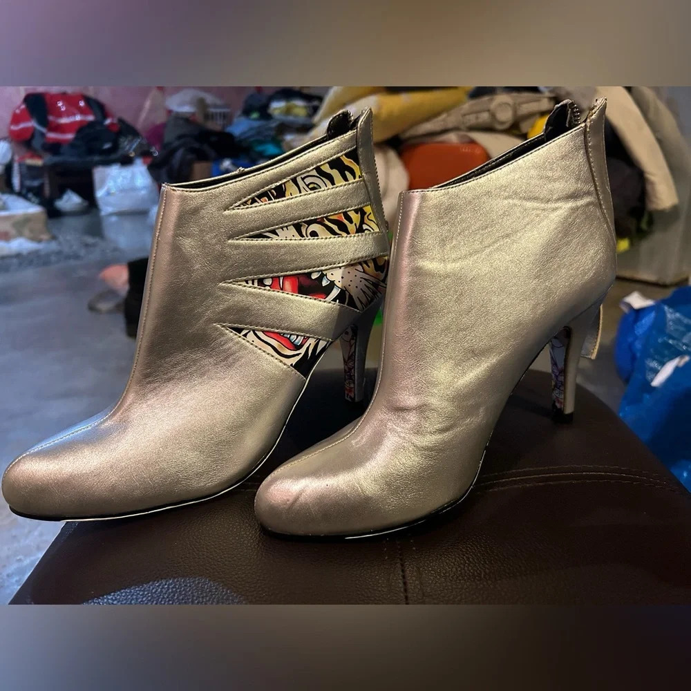 Ed Hardy Heels Size 9